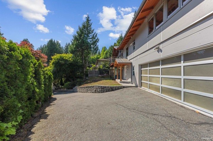 Photo 25 at 3907 Bayridge Place, Bayridge, West Vancouver