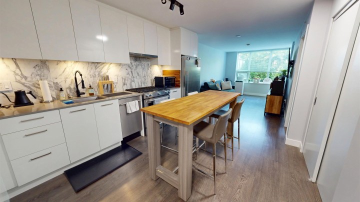 Photo 2 at 201 - 231 E Pender Street, Strathcona, Vancouver East