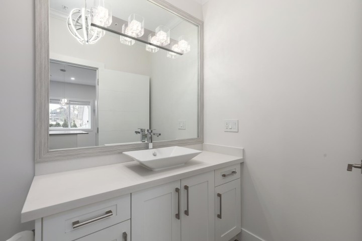 Photo 16 at 2255 E 35th Avenue, Victoria VE, Vancouver East