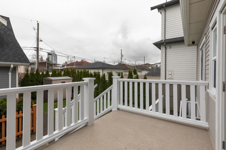 Photo 28 at 2255 E 35th Avenue, Victoria VE, Vancouver East
