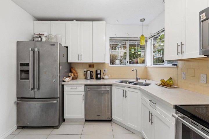 Photo 23 at 42 - 6511 Chambord Place, Killarney VE, Vancouver East