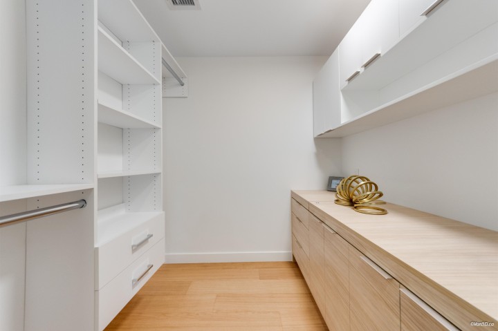 Photo 14 at 302 - 6485 Manitoba Street, Oakridge VW, Vancouver West