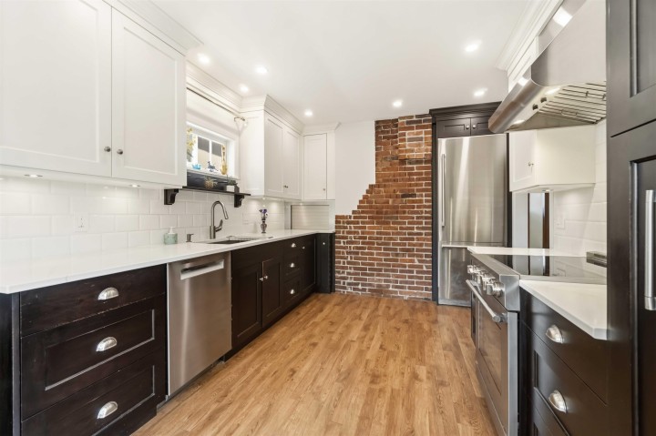 Photo 9 at 2628 William Street, Renfrew VE, Vancouver East
