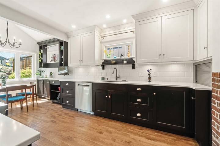 Photo 10 at 2628 William Street, Renfrew VE, Vancouver East