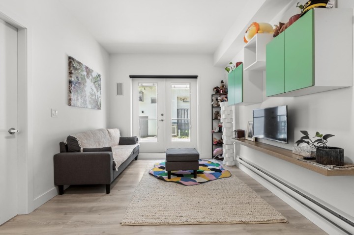 Photo 2 at 102 - 2688 Duke Street, Collingwood VE, Vancouver East