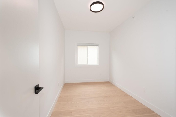 Photo 23 at 827 E 32nd Avenue, Fraser VE, Vancouver East