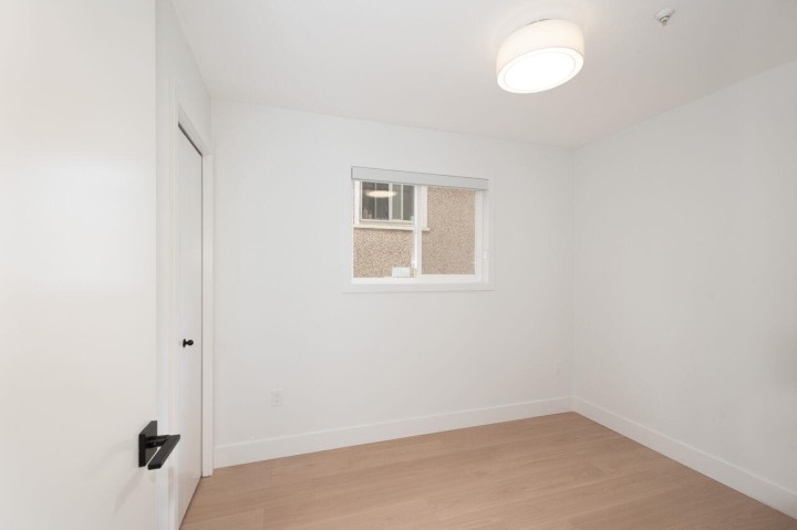 Photo 33 at 827 E 32nd Avenue, Fraser VE, Vancouver East