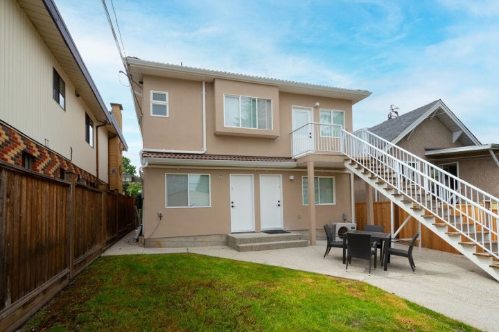 Photo 37 at 827 E 32nd Avenue, Fraser VE, Vancouver East