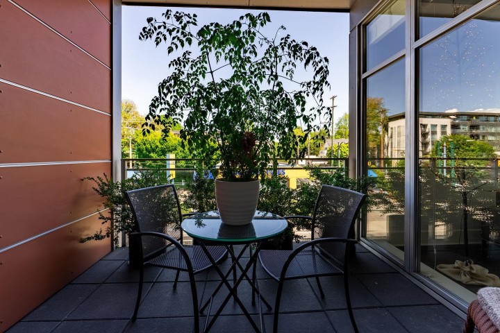 Photo 28 at 304 - 2108 W 12th Avenue, Kitsilano, Vancouver West