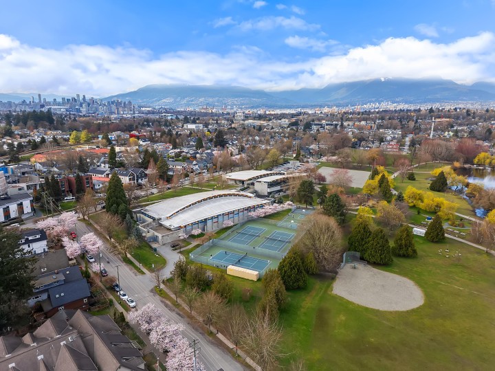 Photo 4 at 1 - 2091 E 20th Avenue, Grandview Woodland, Vancouver East