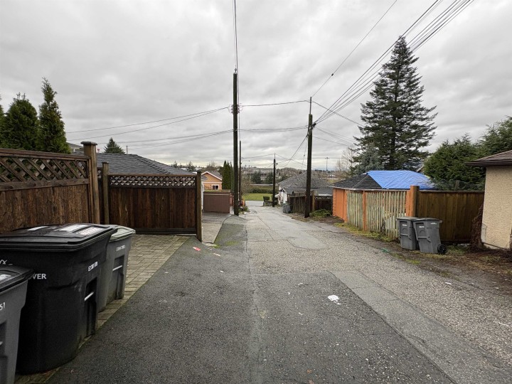 Photo 21 at 3429 Dundas Street, Hastings Sunrise, Vancouver East