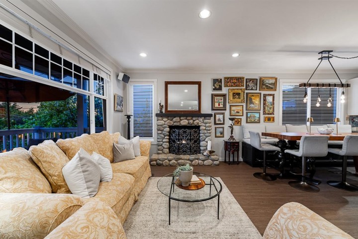 Photo 6 at 1075 Esplanade Avenue, Ambleside, West Vancouver