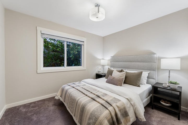 Photo 20 at 1075 Esplanade Avenue, Ambleside, West Vancouver
