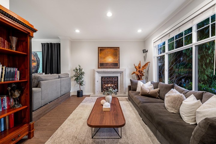 Photo 9 at 1075 Esplanade Avenue, Ambleside, West Vancouver