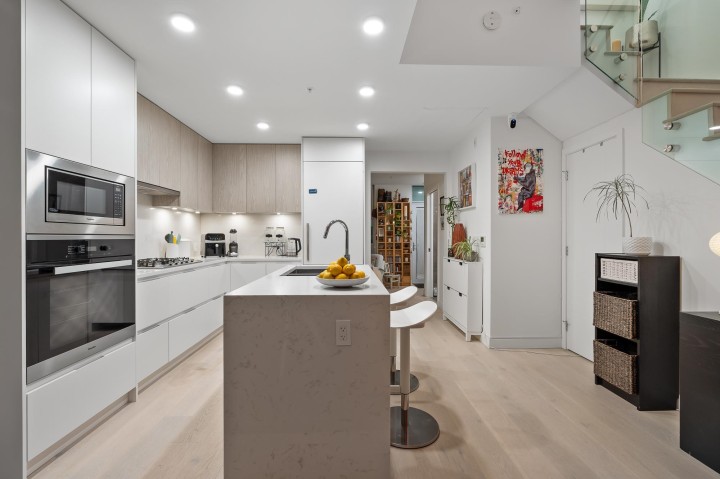 Photo 9 at 4228 Cambie Street, Cambie, Vancouver West