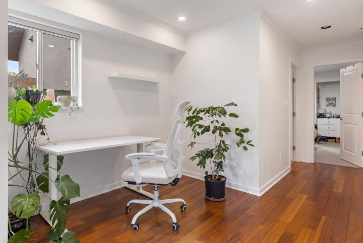 Photo 14 at 508 E 7th Avenue, Mount Pleasant VE, Vancouver East