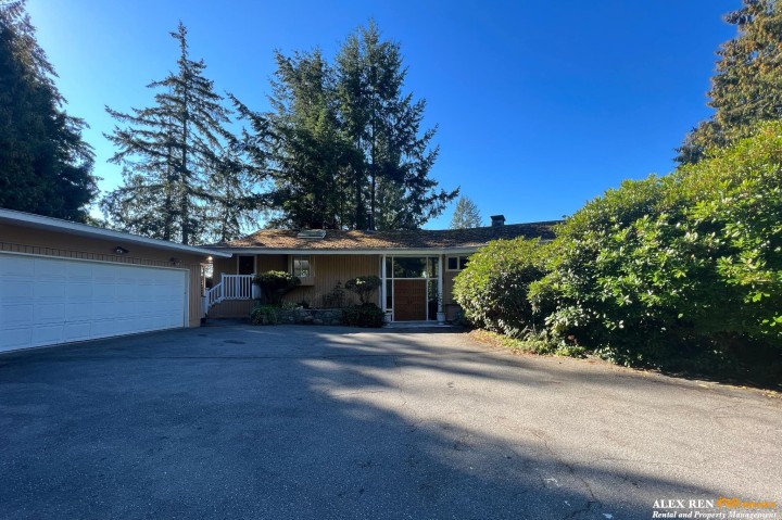 Photo 2 at 4408 Woodpark Road, Cypress Park Estates, West Vancouver