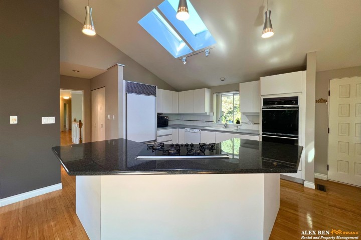 Photo 10 at 4408 Woodpark Road, Cypress Park Estates, West Vancouver