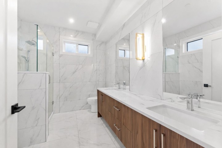 Photo 15 at 2719 E 46th Avenue, Killarney VE, Vancouver East
