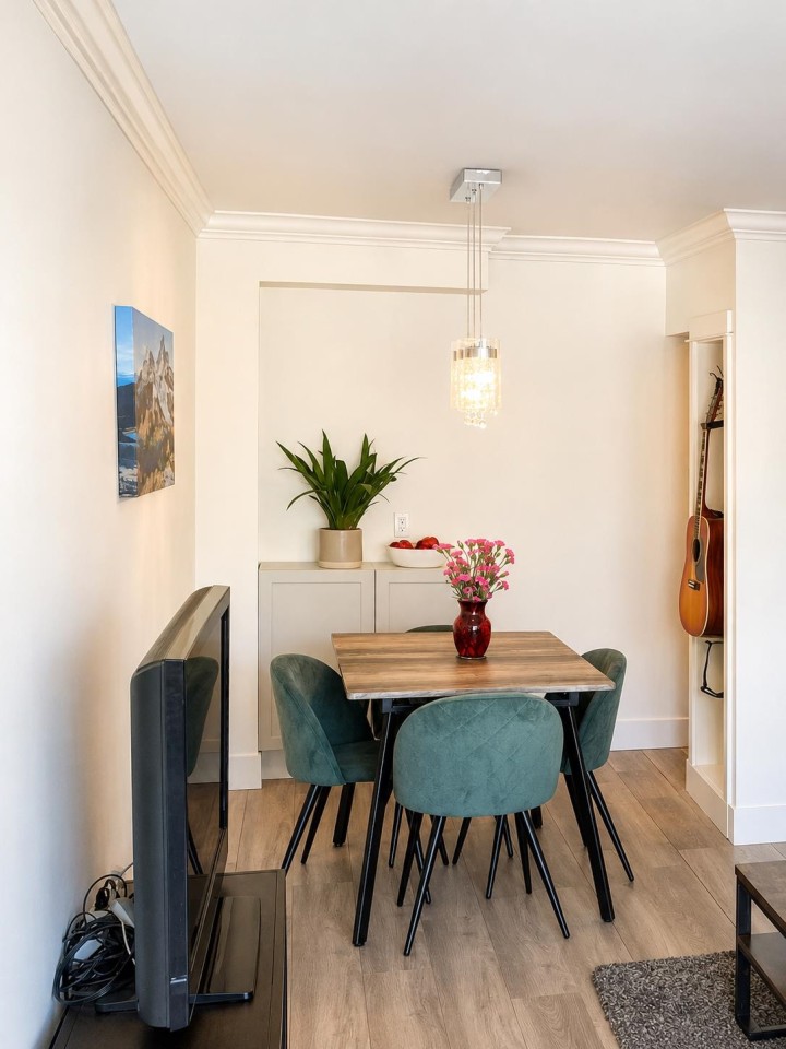 Photo 4 at 313 - 2025 W 2nd Avenue, Kitsilano, Vancouver West