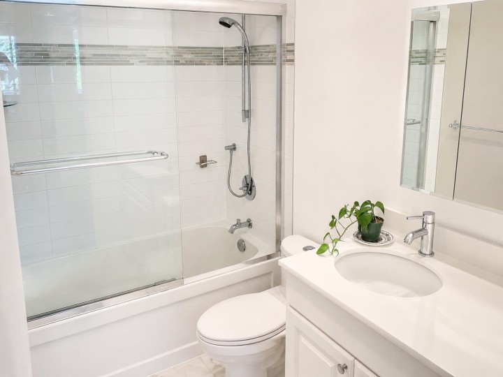 Photo 8 at 313 - 2025 W 2nd Avenue, Kitsilano, Vancouver West