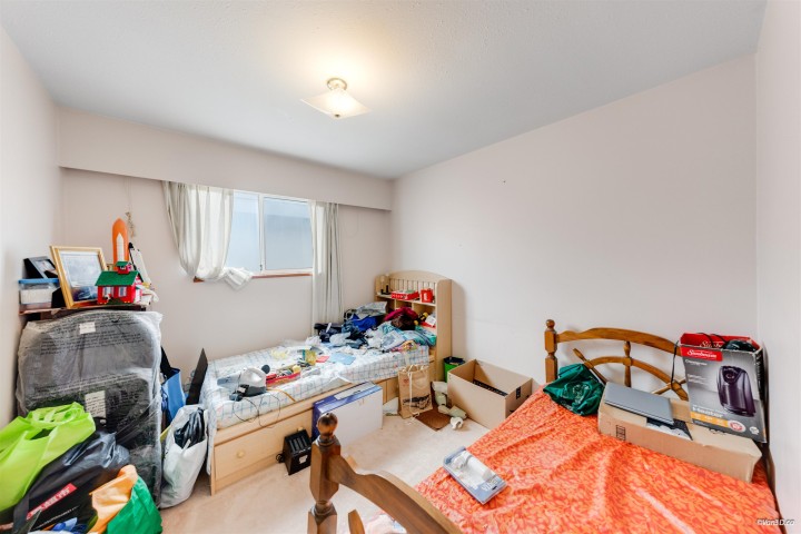 Photo 25 at 2945 E Graveley Street, Renfrew VE, Vancouver East