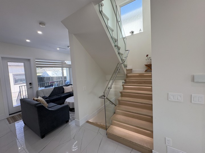 Photo 15 at 759 E 57th Avenue, South Vancouver, Vancouver East