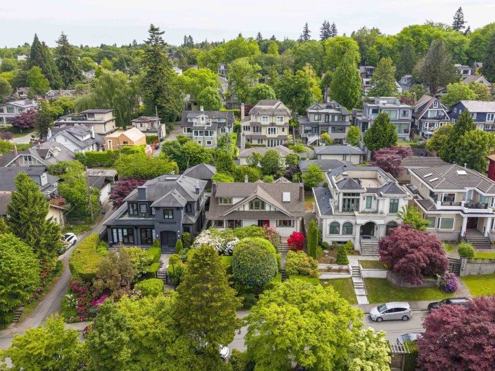 Photo 2 at 3820 W 12th Avenue, Point Grey, Vancouver West