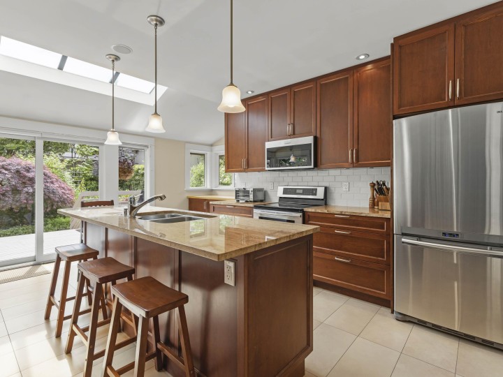 Photo 22 at 3820 W 12th Avenue, Point Grey, Vancouver West