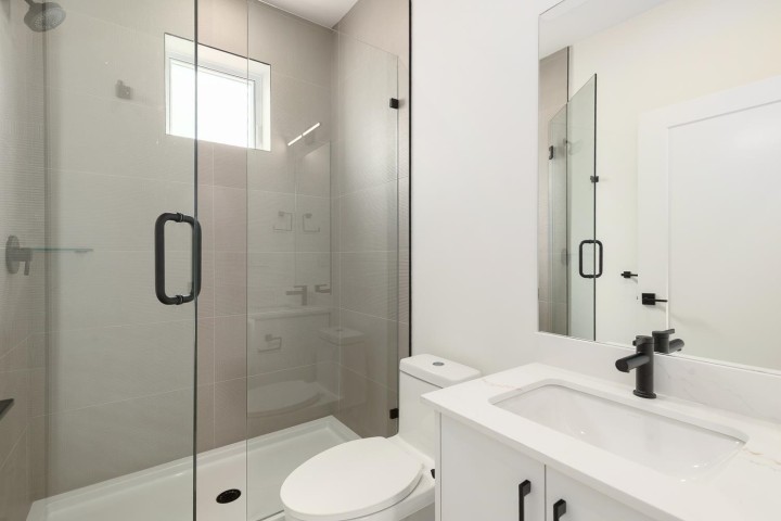 Photo 29 at 2 - 3635 Turner Street, Renfrew VE, Vancouver East