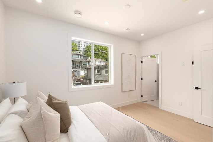 Photo 19 at 4 - 3635 Turner Street, Renfrew VE, Vancouver East