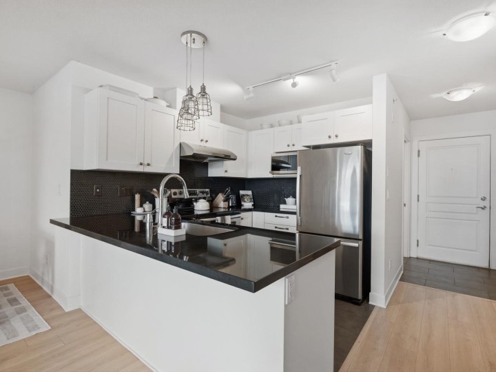 Photo 13 at 414 - 738 E 29th Avenue, Fraser VE, Vancouver East