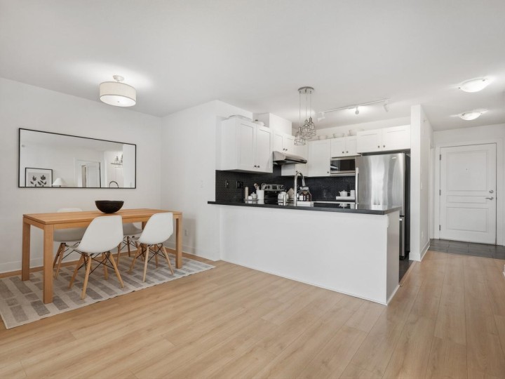Photo 10 at 414 - 738 E 29th Avenue, Fraser VE, Vancouver East
