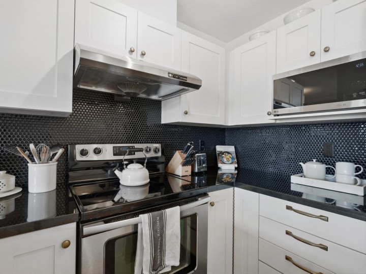 Photo 15 at 414 - 738 E 29th Avenue, Fraser VE, Vancouver East
