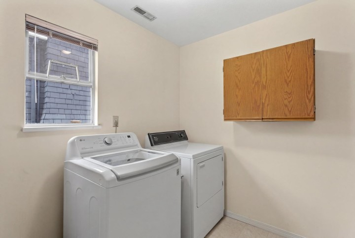 Photo 12 at 1678 E 13th Avenue, Grandview Woodland, Vancouver East