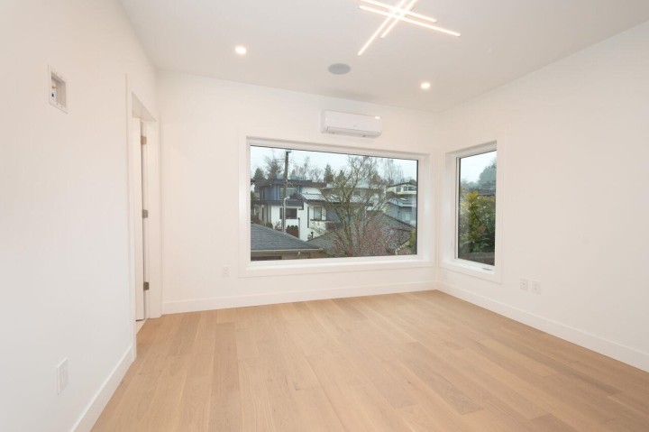 Photo 20 at 4424 W 4th Avenue, Point Grey, Vancouver West