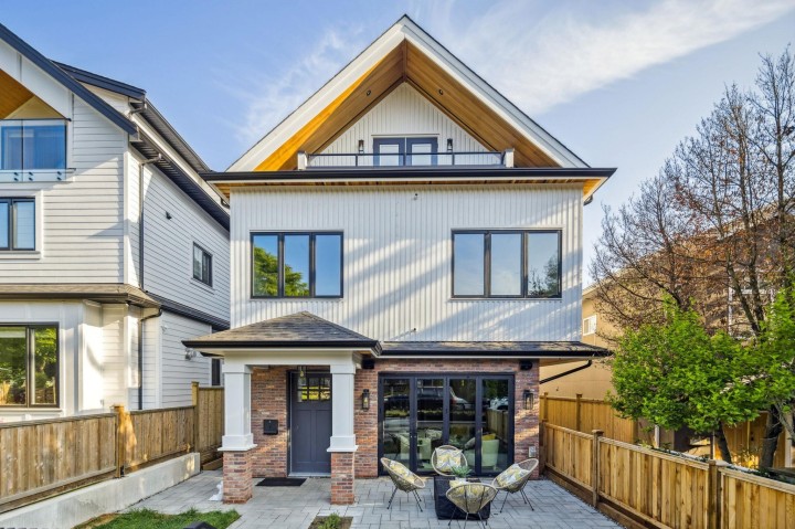 Photo 32 at 1 - 2244 E 11th Avenue, Grandview Woodland, Vancouver East