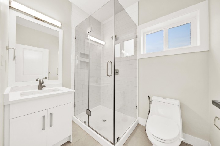 Photo 12 at 3128 Kings Avenue, Collingwood VE, Vancouver East