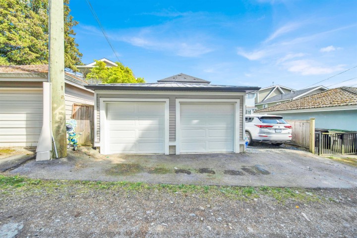 Photo 26 at 3128 Kings Avenue, Collingwood VE, Vancouver East