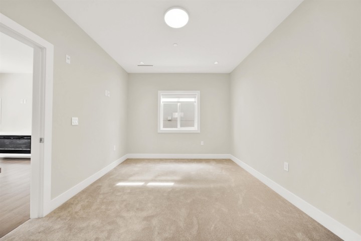 Photo 10 at 3128 Kings Avenue, Collingwood VE, Vancouver East