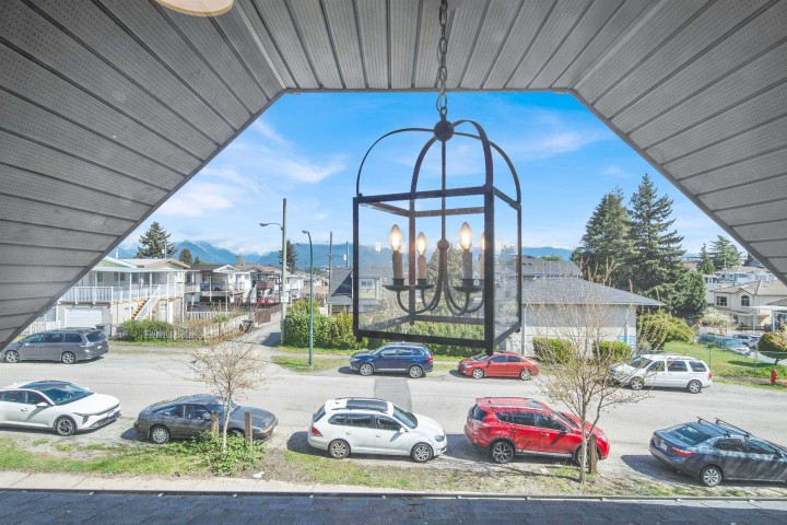 Photo 21 at 3128 Kings Avenue, Collingwood VE, Vancouver East