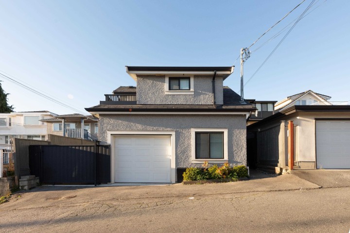 Photo 22 at 104 E 62 Avenue, Vancouver East