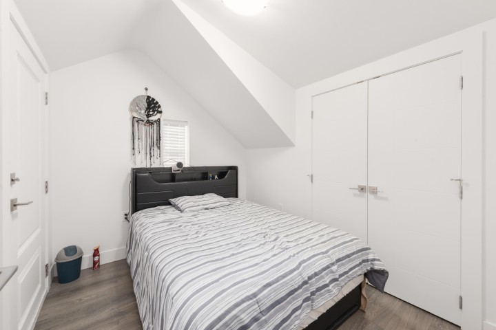 Photo 15 at 104 E 62 Avenue, Vancouver East