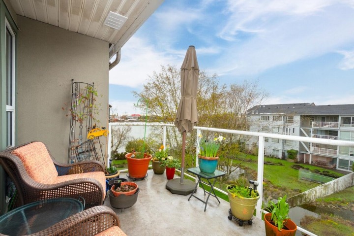 Photo 1 at 402 - 2080 E Kent Avenue South, South Marine, Vancouver East