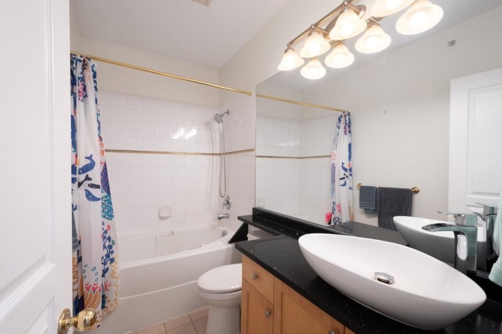 Photo 21 at 402 - 2080 E Kent Avenue South, South Marine, Vancouver East