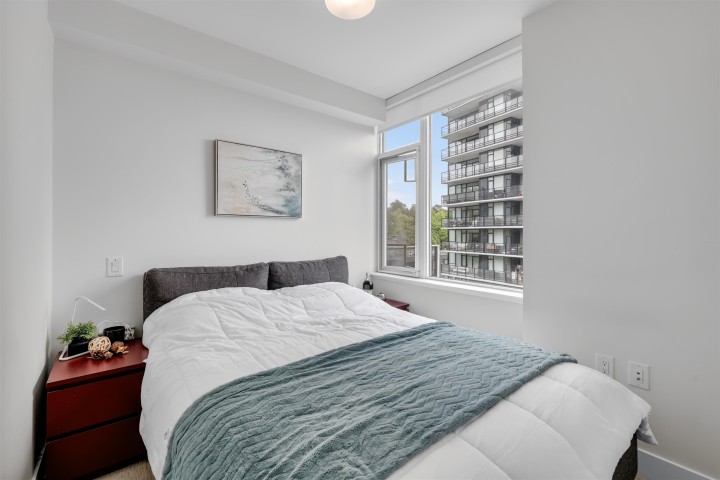 Photo 12 at 702 - 3451 Sawmill Crescent, South Marine, Vancouver East