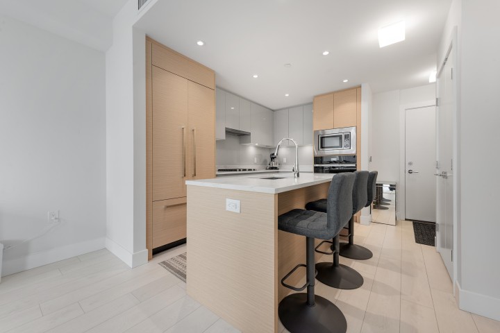 Photo 7 at 553 - 8575 Rivergrass Drive, South Marine, Vancouver East