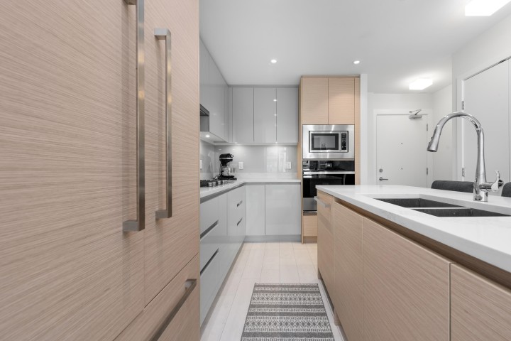 Photo 8 at 553 - 8575 Rivergrass Drive, South Marine, Vancouver East