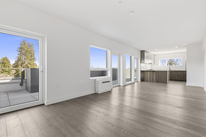 Photo 1 at 308 - 3590 W 39th Avenue, Dunbar, Vancouver West
