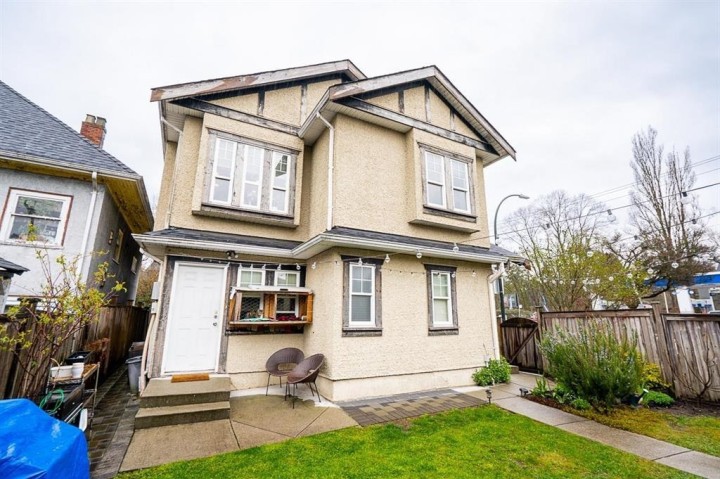 Photo 23 at 2849 Lakewood Drive, Grandview Woodland, Vancouver East